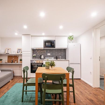 D35 - Chic Boutique Apartments By Bqa Будапеща Екстериор снимка