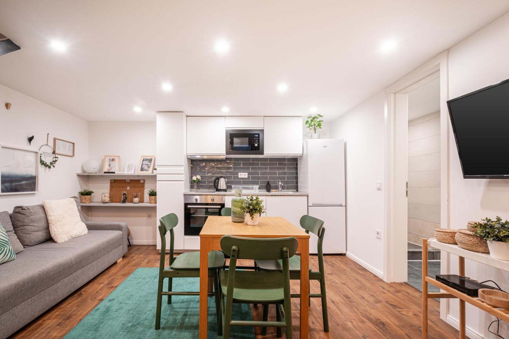D35 - Chic Boutique Apartments By Bqa Будапеща Екстериор снимка